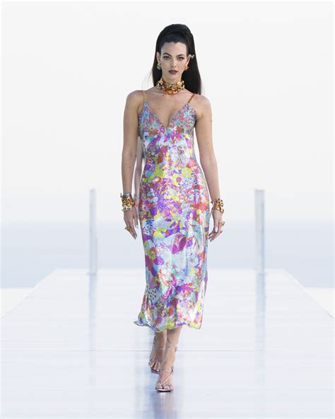 versace current designer